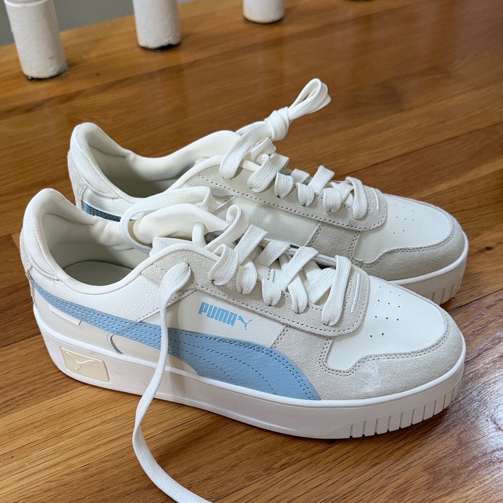 Puma Women's White and Light Blue Sneakers